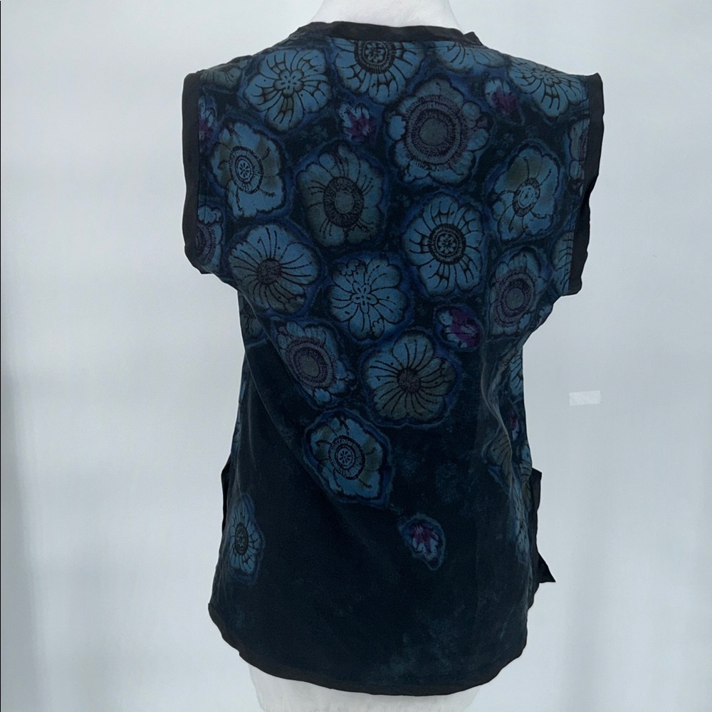 Dries Van Noten Silk Floral Tie Front Top Belgium Designer - Picture 6 of 9